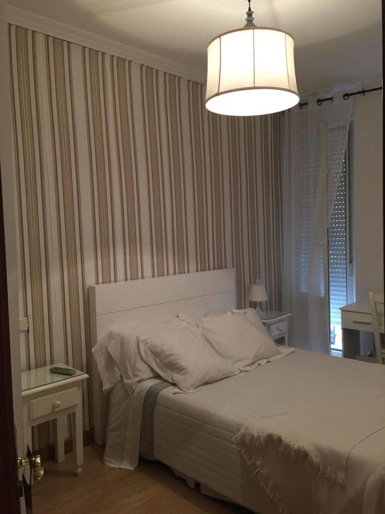Hostal La Estrella Madrid Buitenkant foto