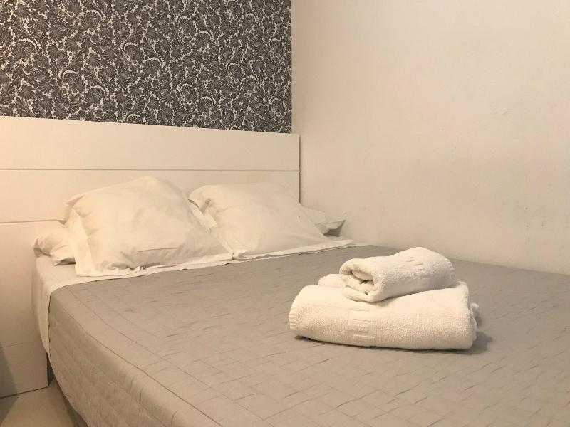 Hostal La Estrella Madrid Buitenkant foto