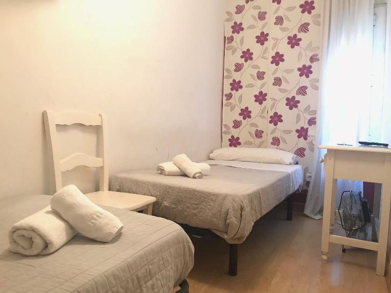 Hostal La Estrella Madrid Buitenkant foto